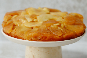 Tarta invertida de manzana